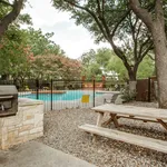 Rent 1 bedroom apartment in Dallas