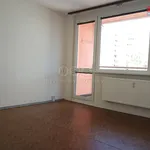 Pronajměte si 3 ložnic/e byt o rozloze 74 m² v Děčín