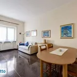 Rent 3 bedroom apartment of 75 m² in Genoa