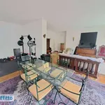 Rent 4 bedroom apartment of 150 m² in Naples