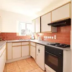 Rent 3 bedroom flat in London