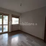 Affitto 3 camera appartamento di 55 m² in Asti