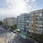 Rent a room in lisbon