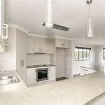 Rent 5 bedroom house in Dundowran Beach