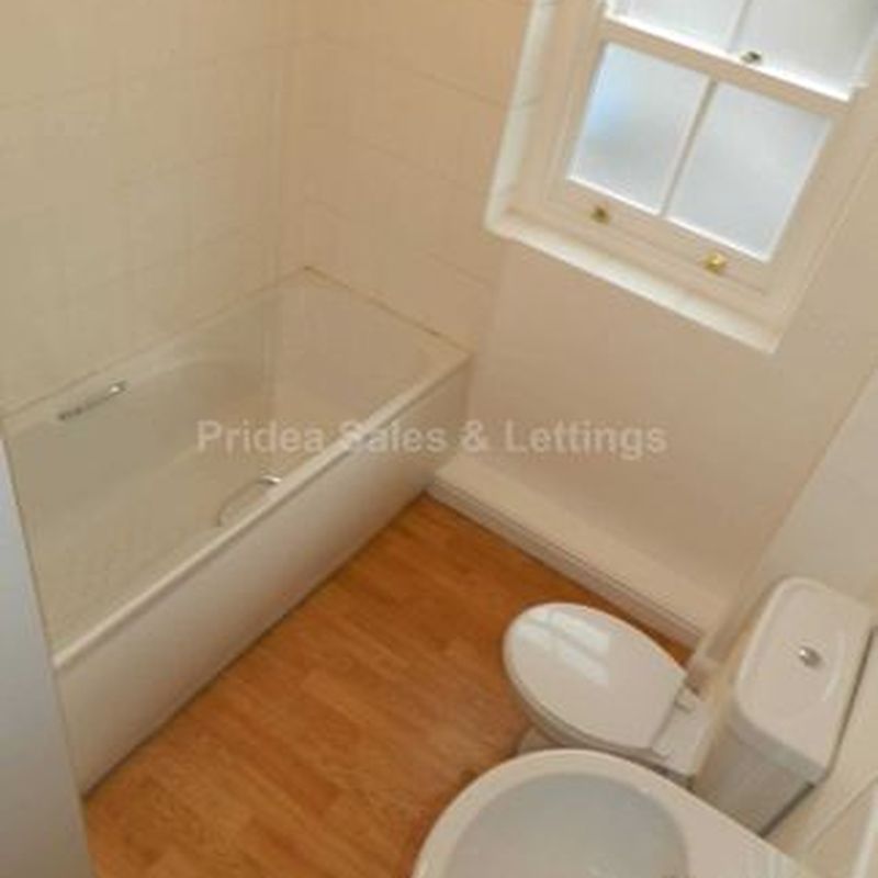 Flat to rent in South Park, Lincoln LN5 St Catherines