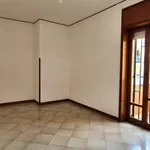 Rent 4 bedroom apartment of 130 m² in Giugliano in Campania