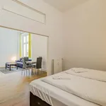 Miete 2 Schlafzimmer wohnung von 52 m² in Berlin