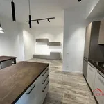 Affitto 4 camera appartamento di 66 m² in Genoa