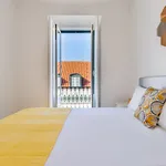 Rent 2 bedroom apartment of 100 m² in Lisbon