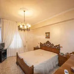 Rent 3 bedroom apartment of 90 m² in Messina