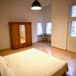 Rent 2 bedroom apartment of 67 m² in Berlin