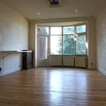 Rent 1 bedroom apartment in Charleroi