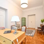 Rent 5 bedroom apartment of 167 m² in Krakow