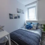 Rent 3 bedroom apartment in Scotland