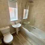 Rent 3 bedroom flat in West Midlands