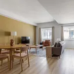 Rent 1 bedroom apartment of 60 m² in lisbon