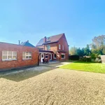 Maison de 444 m² avec 3 chambre(s) en location à Evergem