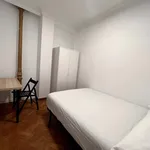 Rent a room in Madrid