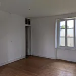 Maison de 102 m² avec 4 chambre(s) en location à Valdallière