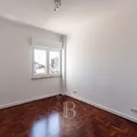 Rent 3 bedroom apartment of 117 m² in Lisbon