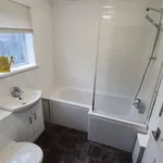 Rent 4 bedroom house in Hull