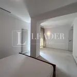 Rent 4 bedroom apartment of 197 m² in Bucuresti