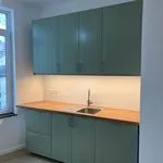 Huur 2 slaapkamer appartement in Schaerbeek