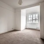 Rent 3 bedroom flat in East Devon