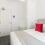 Rent 2 bedroom flat in Dundee