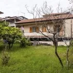 Rent 4 bedroom house of 195 m² in Aci Sant'Antonio