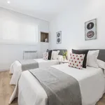 Rent 1 bedroom apartment of 120 m² in Madrid