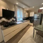 Rent 5 bedroom house of 154 m² in Modena