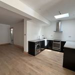 Rent 4 bedroom house in West Midlands