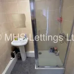 Rent 6 bedroom flat in Leeds