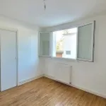 Rent 3 bedroom apartment of 52 m² in Valence