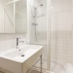 Rent 2 bedroom apartment of 40 m² in Barcelona