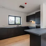 Maison de 1360 m² avec 3 chambre(s) en location à Waterloo