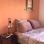 Rent a room of 80 m² in Lisbon