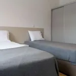 Rent 8 bedroom apartment in porto