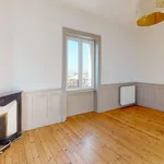 Maison de 150 m² avec 5 chambre(s) en location à Chambœuf