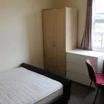 Rent 6 bedroom house in East Midlands