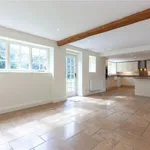 Rent 4 bedroom house in Cherwell District