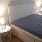 Rent 2 bedroom apartment in Porto