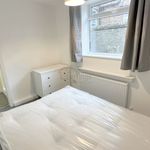 Rent 2 bedroom flat in East Midlands