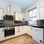 Rent 4 bedroom house in Leeds