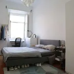 Rent a room in lisbon