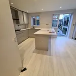 Rent 4 bedroom house in East Of England