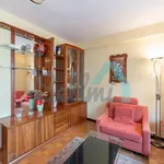 Alquilo 2 dormitorio apartamento de 60 m² en Oviedo