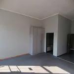 Rent 1 bedroom apartment in Johannesburg