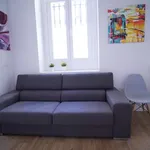 Rent 1 bedroom apartment of 40 m² in seville